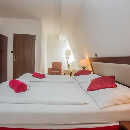 Hotel Koliba 3*